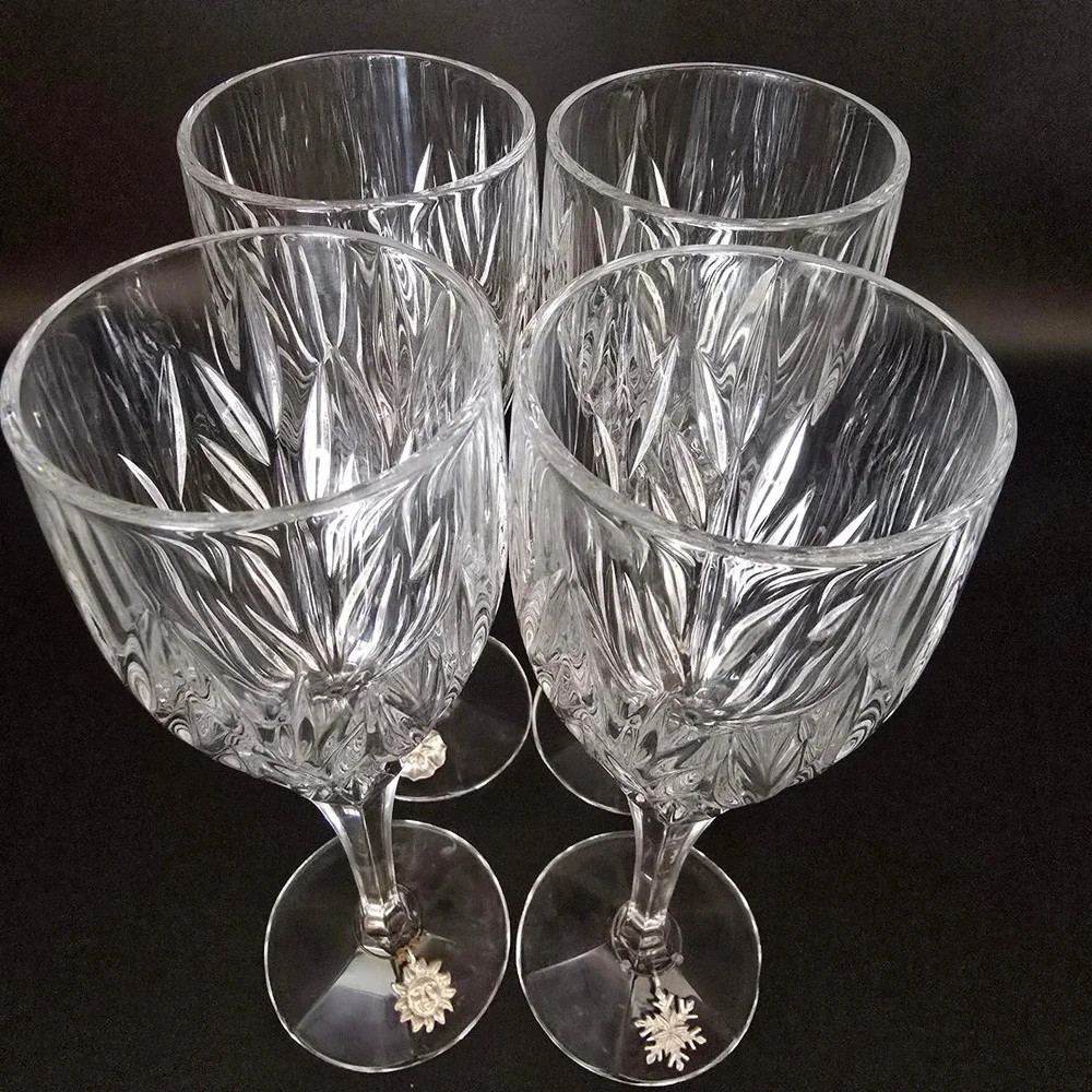 Stuart Crystal Clear Glass Facted Water/Champagne Wine/Goblet w/ Charms Set of 4